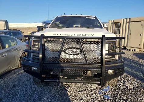 2019 Ford F250 Super Duty from USA, damaged, VIN 1FT7W2BTXKEC86199